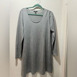 Eileen Fisher 100% merino wool  3/4 Sleeve Scoop Neck Womens Large